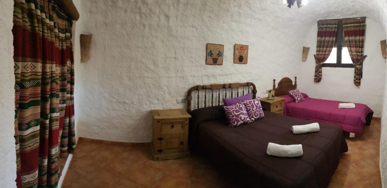 Cueva El Monteron Villa Cullar de Baza Eksteriør billede
